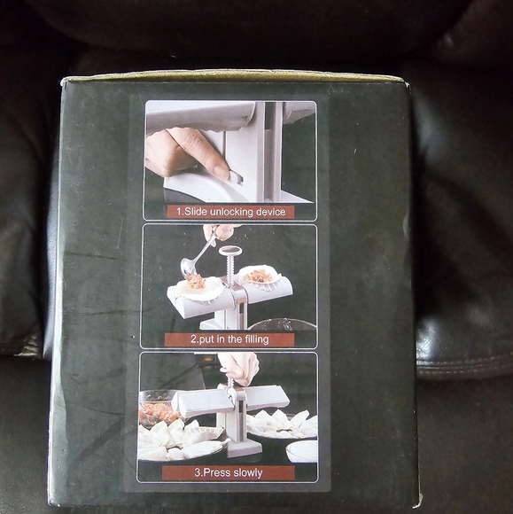 Dumpling mold new in box - Picture 3 of 3